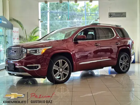 GMC Acadia Denali usado (2018) color Rojo precio $600,000