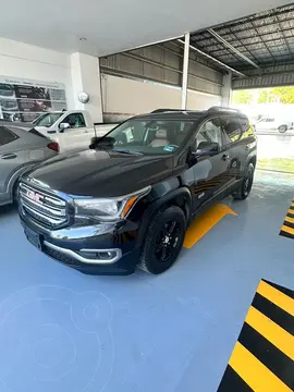 GMC Acadia All Terrain usado (2019) color Negro precio $460,000