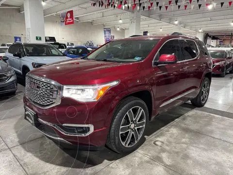 GMC Acadia Denali usado (2018) color Rojo precio $379,000