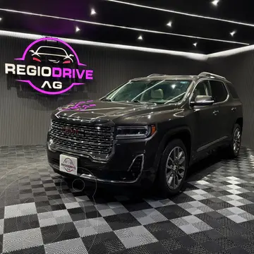 GMC Acadia Denali usado (2020) color Negro Grafito precio $669,900