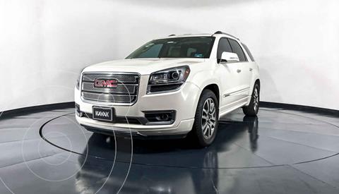GMC Acadia Denali usado (2013) color Beige precio $297,999