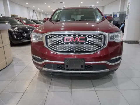 GMC Acadia Denali usado (2017) color Rojo precio $426,000