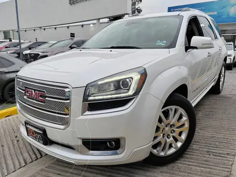 GMC Acadia Denali usado (2016) color Blanco precio $385,000