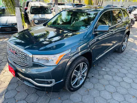 GMC Acadia Denali usado (2019) color Azul financiado en mensualidades(enganche $147,006 mensualidades desde $13,058)