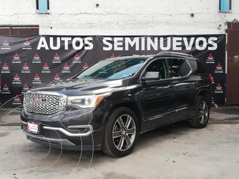 GMC Acadia Denali usado (2017) color Negro Grafito precio $465,000