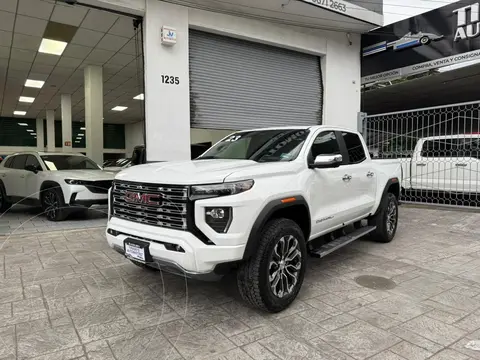 GMC Canyon Denali usado (2023) color Blanco financiado en mensualidades(enganche $200,000 mensualidades desde $30,776)