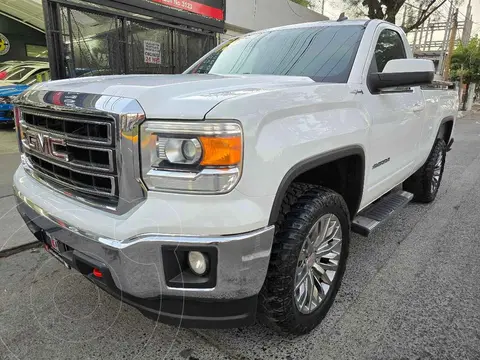 GMC Sierra Cabina Regular SLE 4x4 usado (2015) color Blanco precio $439,900