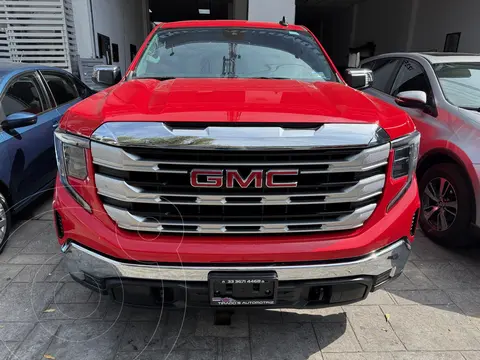 GMC Sierra Regular 4x4 usado (2022) color Rojo precio $999,000