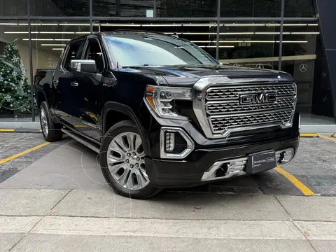 GMC Sierra Denali usado (2021) color Negro precio $1,030,000