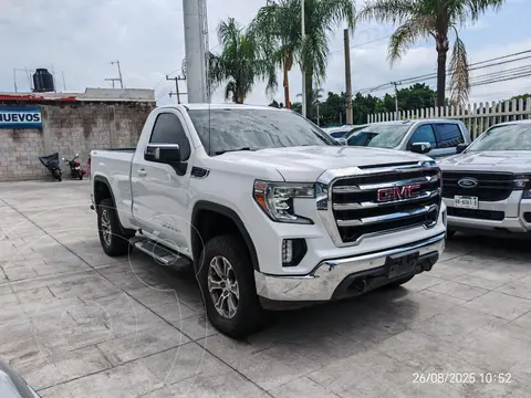 GMC Sierra Cabina Regular SLE 4x4 usado (2020) color Blanco precio $798,000