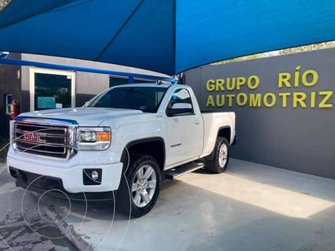 GMC Sierra Cabina Regular 4x4 usado (2015) color Blanco precio $449,000