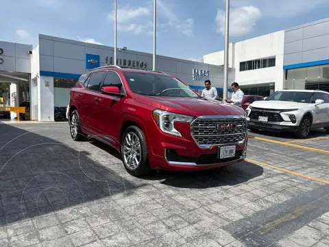 GMC Terrain Denali usado (2024) color Rojo precio $640,000