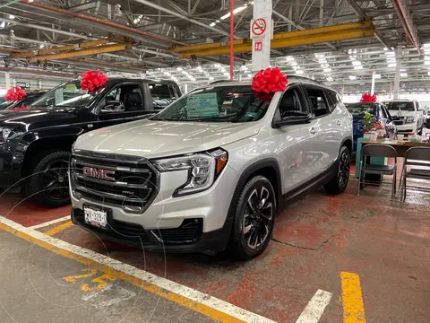 GMC Terrain AT4 usado (2022) color Blanco financiado en mensualidades(enganche $203,000 mensualidades desde $15,000)