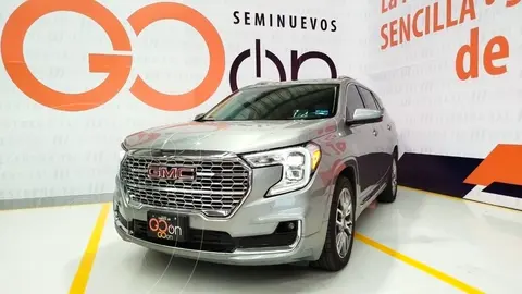 GMC Terrain Denali usado (2024) color plateado precio $660,000