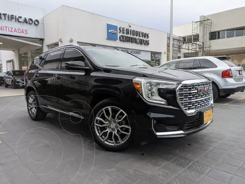 GMC Terrain Denali usado (2022) color Negro precio $814,000