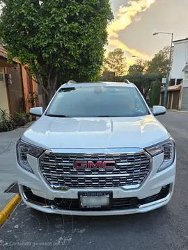 GMC Terrain Denali usado (2023) color Blanco precio $695,000