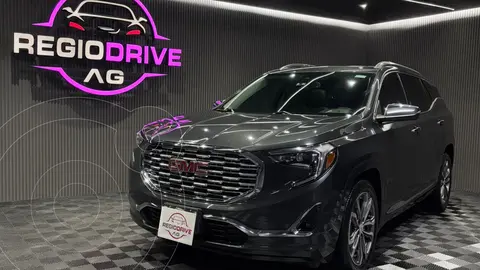 GMC Terrain Denali usado (2018) color Gris precio $399,000