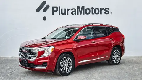 GMC Terrain Denali usado (2023) color Rojo financiado en mensualidades(enganche $142,780 mensualidades desde $12,165)