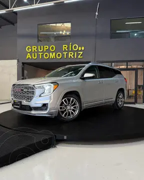 GMC Terrain Denali usado (2022) color Gris precio $479,000