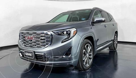 GMC Terrain Denali usado (2019) color Gris precio $557,999