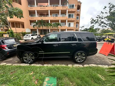 GMC Yukon Denali 8 Vel AWD usado (2017) color Negro precio $500,000