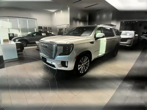 GMC Yukon Denali XL usado (2021) color Blanco precio $1,270,000