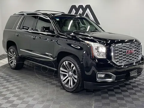 GMC Yukon Denali 8 Vel AWD usado (2019) color Negro precio $619,999