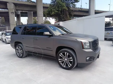 GMC Yukon Denali 8 Vel AWD usado (2019) color Gris precio $699,000