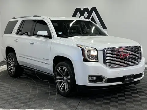 GMC Yukon Denali 8 Vel AWD usado (2019) color Blanco precio $629,999
