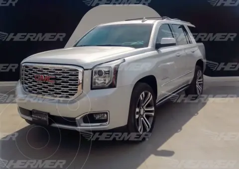 GMC Yukon Denali 8 Vel AWD usado (2018) color Plata precio $749,900