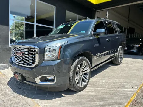 foto GMC Yukon Denali 8 Vel AWD usado (2019) color Verde precio $635,000