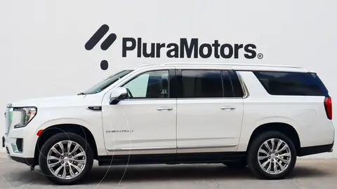 GMC Yukon Denali XL usado (2024) color Blanco precio $1,649,000