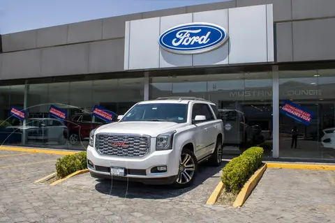 GMC Yukon 5P DENALI V8/6.2 AUT usado (2018) color Blanco precio $565,000