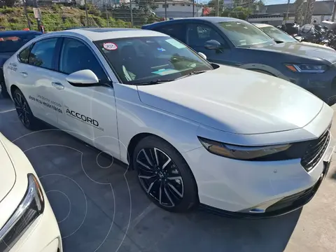 Honda Accord Hybrid Touring usado (2025) color Blanco Platino precio $828,500