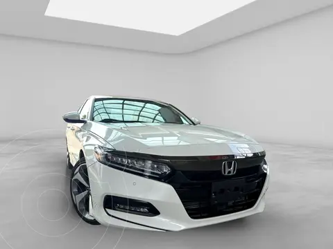 Honda Accord Hybrid Touring usado (2020) color Blanco precio $360,000