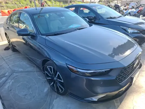 Honda Accord Hybrid Touring usado (2024) color Gris Meteoro precio $810,300