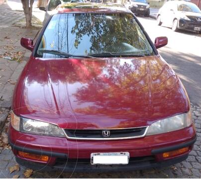 foto Honda Accord 2.2 EXL usado (1996) color Rojo precio $500.000