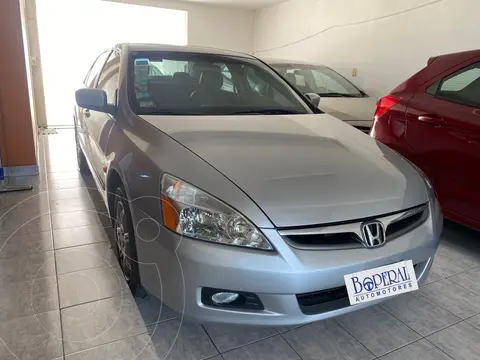Honda Accord 3.0 EXR V6 Aut usado (2007) color Gris precio u$s8.500