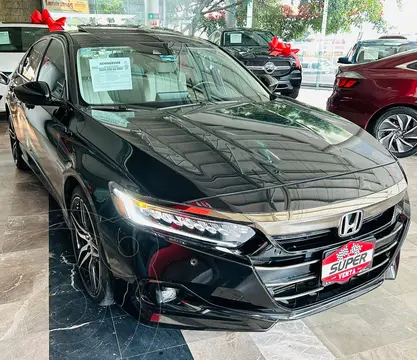 Honda Accord Touring usado (2021) color Negro precio $597,000