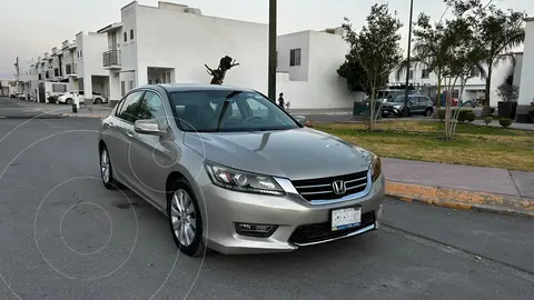 Honda Accord EXL Navi usado (2013) color Champagne precio $165,000