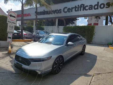 Honda Accord Prime usado (2024) color plateado precio $835,900