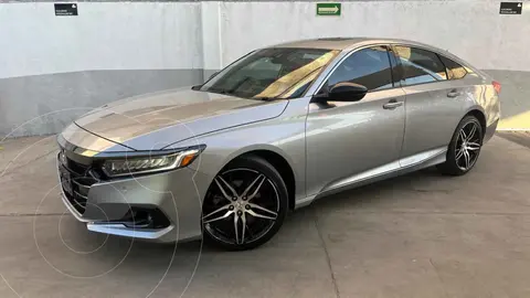 Honda Accord Touring usado (2022) color Plata precio $614,000