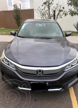 foto Honda Accord LX usado (2016) color Gris precio $238,000