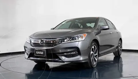 foto Honda Accord EX-L 3.5L V6 usado (2016) color Gris precio $318,999