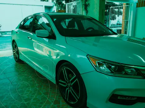 Honda Accord Sport usado (2016) color Blanco precio $234,900