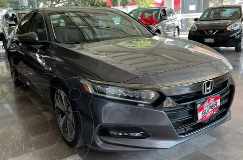 Honda Accord Touring usado (2018) color Gris Oscuro precio $510,000
