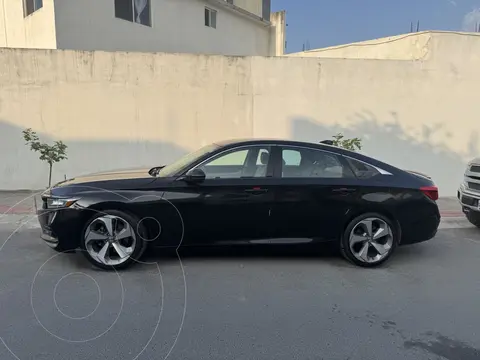 Honda Accord Touring usado (2018) color Negro precio $325,000