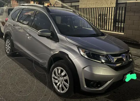 Honda BR-V Uniq usado (2018) color Plata Lunar precio $245,000