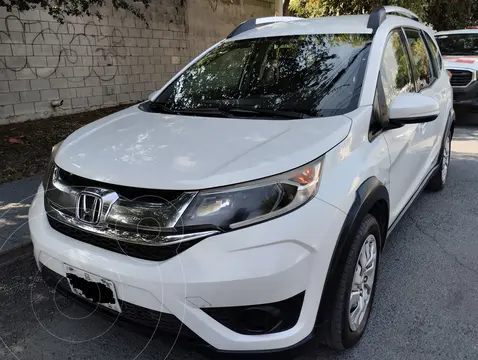 Honda BR-V Uniq usado (2018) color Blanco precio $195,000