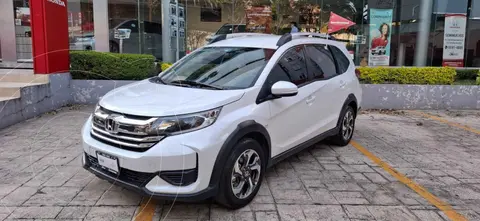 Honda BR-V Uniq usado (2022) color Blanco precio $358,000